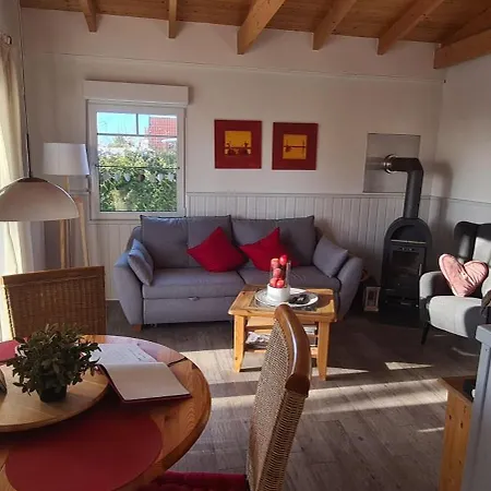 Holiday home Haus Nordwind Bedekaspel
